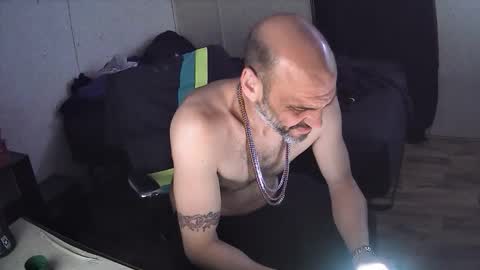 Muffdiver online show from 03.24.26