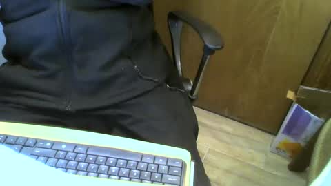 Snapshot of muller520 chatting on 01.14.25 muller520 online show from 01.14.25