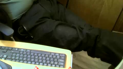 Snapshot of muller520 chatting on 01.25.25 muller520 online show from 01.25.25