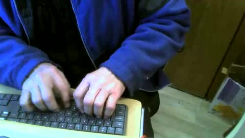 Snapshot of muller520 chatting on 02.12.25 muller520 online show from 02.12.25
