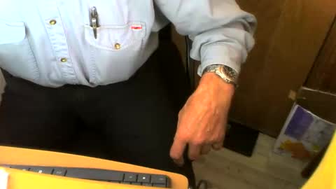 Snapshot of muller520 chatting on 09.10.25 muller520 online show from 09.10.25