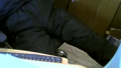 Snapshot of muller520 chatting on 10.04.25 muller520 online show from 10.04.25