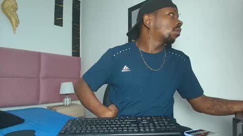 Muller Asher online show from 09.21.25