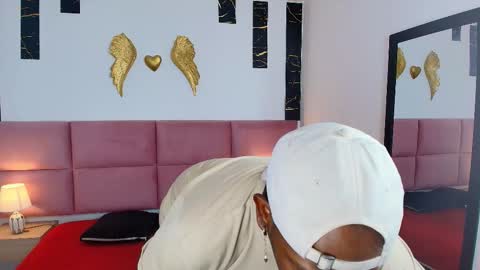 Muller Asher online show from 10.15.25