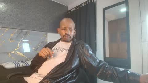 Muller Asher online show from 11.19.25