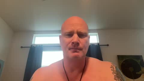 Snapshot of multipopper chatting on 02.21.25 multipopper online show from 02.21.25