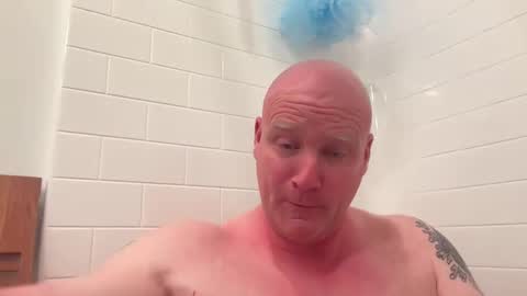 Snapshot of multipopper chatting on 02.28.25 multipopper online show from 02.28.25