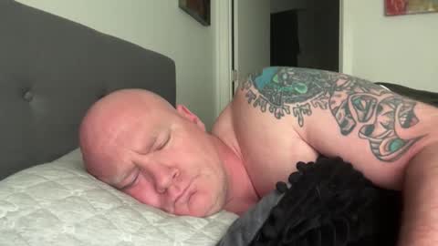 Snapshot of multipopper chatting on 10.19.25 multipopper online show from 10.19.25