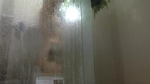 Snapshot of munchi_ chatting on 02.22.25   online show from 02.22.25