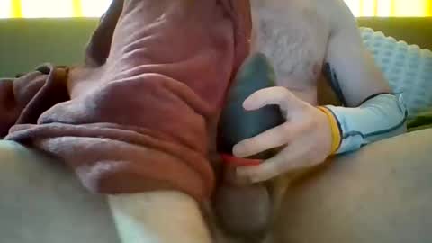 mundanephotos online show from 12.20.25