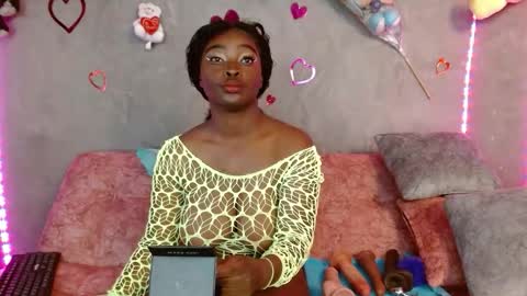 Snapshot of mupitta_sweett chatting on 09.17.25 Leidy online show from 09.17.25