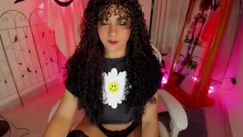 Snapshot of murat_taurus chatting on 10.27.25 Murat online show from 10.27.25