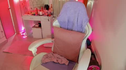 Snapshot of murat_taurus chatting on 11.16.25 Murat online show from 11.16.25