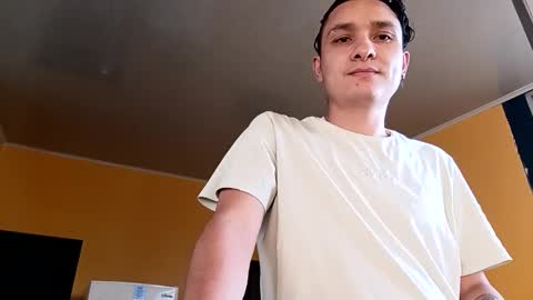 Sebastian online show from 01.12.25