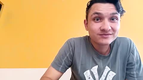 Sebastian online show from 01.12.25