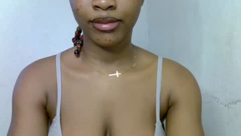 Snapshot of muscle_queen0 chatting on 02.20.26 muscle_queen0 online show from 02.20.26