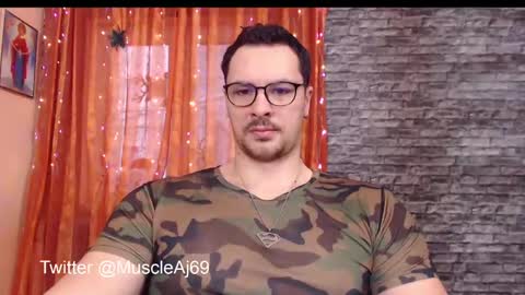 AJ online show from 12.08.24