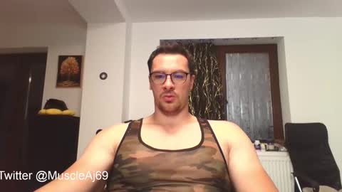 AJ online show from 09.25.25