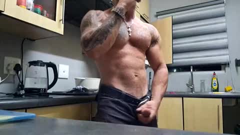 Snapshot of muscledaddy69s chatting on 03.04.26 muscledaddy69s online show from 03.04.26