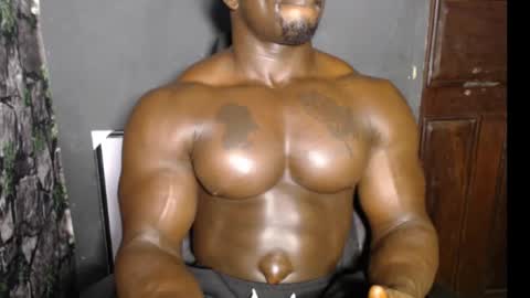 musclegod23 online show from 01.22.25