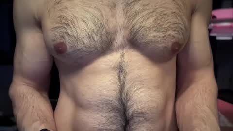 Snapshot of musclehair3 chatting on 12.26.24 musclehair3 online show from 12.26.24