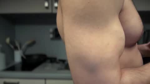 Snapshot of musclehair3 chatting on 01.29.25 musclehair3 online show from 01.29.25