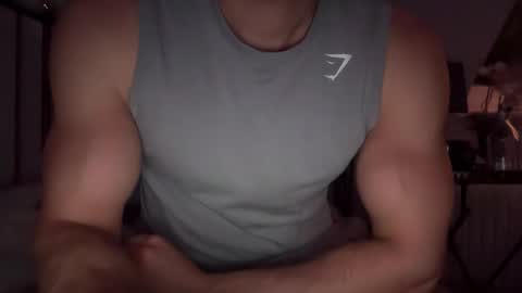 Snapshot of musclehair3 chatting on 09.22.25 musclehair3 online show from 09.22.25