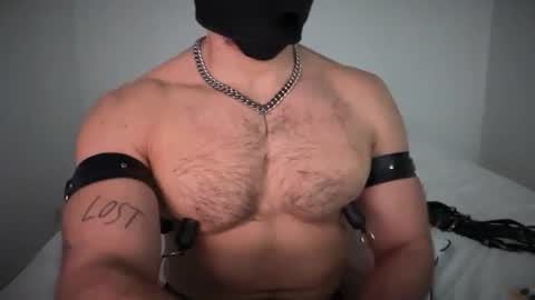 musclenipplepup online show from 04.05.26