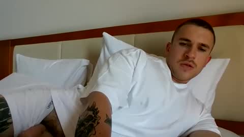 muscleshow00 online show from 02.21.26