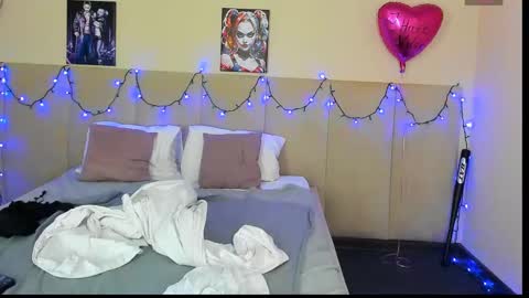 Snapshot of musclexxxbarbie chatting on 02.15.25 Eva online show from 02.15.25