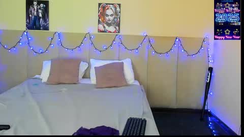 Snapshot of musclexxxbarbie chatting on 02.27.25 Eva online show from 02.27.25