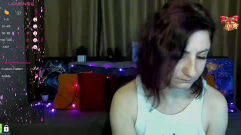 Jenya online show from 02.04.25