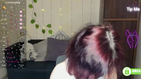 Jenya online show from 02.05.25