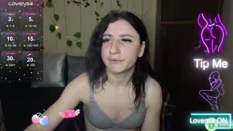 Jeneva online show from 10.25.25