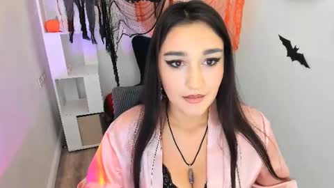 museofheart online show from 10.27.25