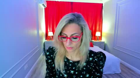 Diana online show from 04.10.26