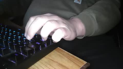 Snapshot of mushroomtip0202 chatting on 11.27.25 mushroomtip0202 online show from 11.27.25