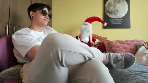 VALENTINA Luna  online show from 12.24.24