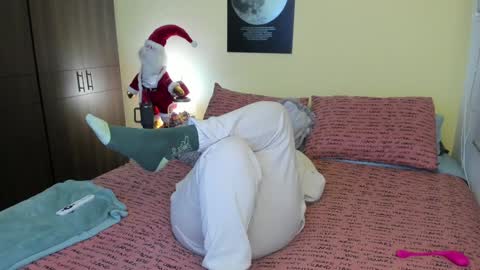 VALENTINA Luna  online show from 12.28.24