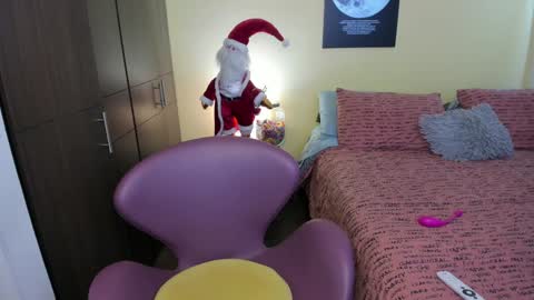 VALENTINA Luna  online show from 12.31.24