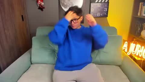 VALENTINA Luna  online show from 07.21.26