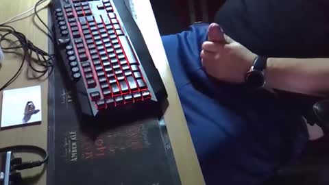 Snapshot of muso44 chatting on 09.12.25 Muso online show from 09.12.25