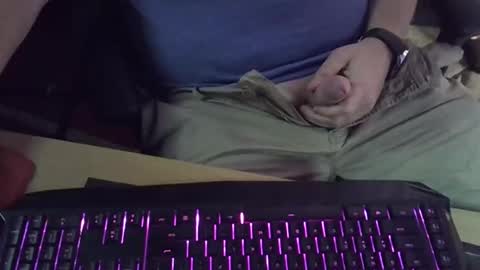 Snapshot of muso44 chatting on 10.12.25 Muso online show from 10.12.25