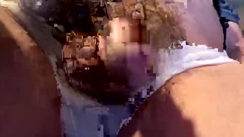 Snapshot of mutualjerk chatting on 11.12.25 bighead mature oldcock love hairy pussy C2C married..hairy women more than welcome. Tips not required but appreciated online show from 11.12.25