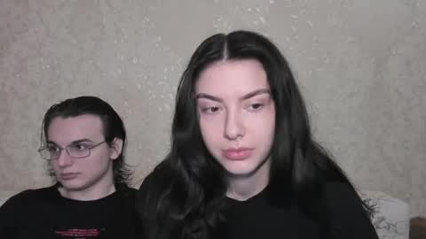 Snapshot of muuur_love chatting on 04.27.26 cute couple online show from 04.27.26