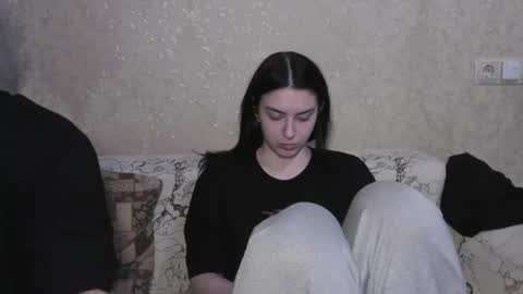 Snapshot of muuur_love chatting on 05.02.26 cute couple online show from 05.02.26