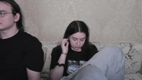 Snapshot of muuur_love chatting on 05.18.26 cute couple online show from 05.18.26