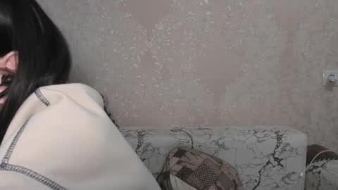 Snapshot of muuur_love chatting on 06.02.26 cute couple online show from 06.02.26