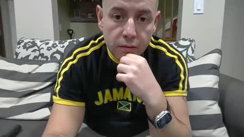 Snapshot of mworlton9 chatting on 02.16.25 Maximus online show from 02.16.25