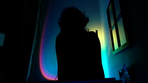 Mx. Anouk Divine online show from 11.06.25